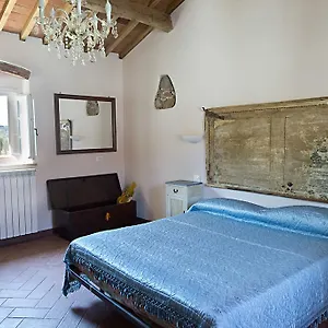  Alloggio per agriturismo L'isola Italia